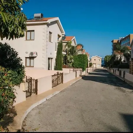 Green Bay Villas