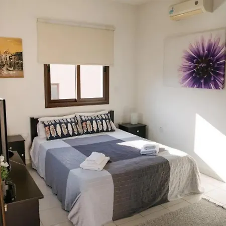 Green Bay Villas * Protaras