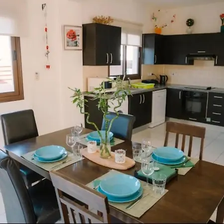 Green Bay Villas * Protaras